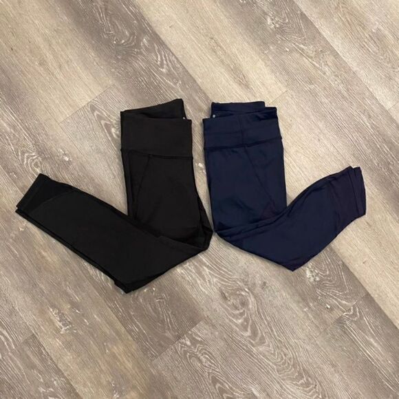 Lot of 2 Athleta Black & Navy Atheltic Leggings Women M - Picture 1 of 5